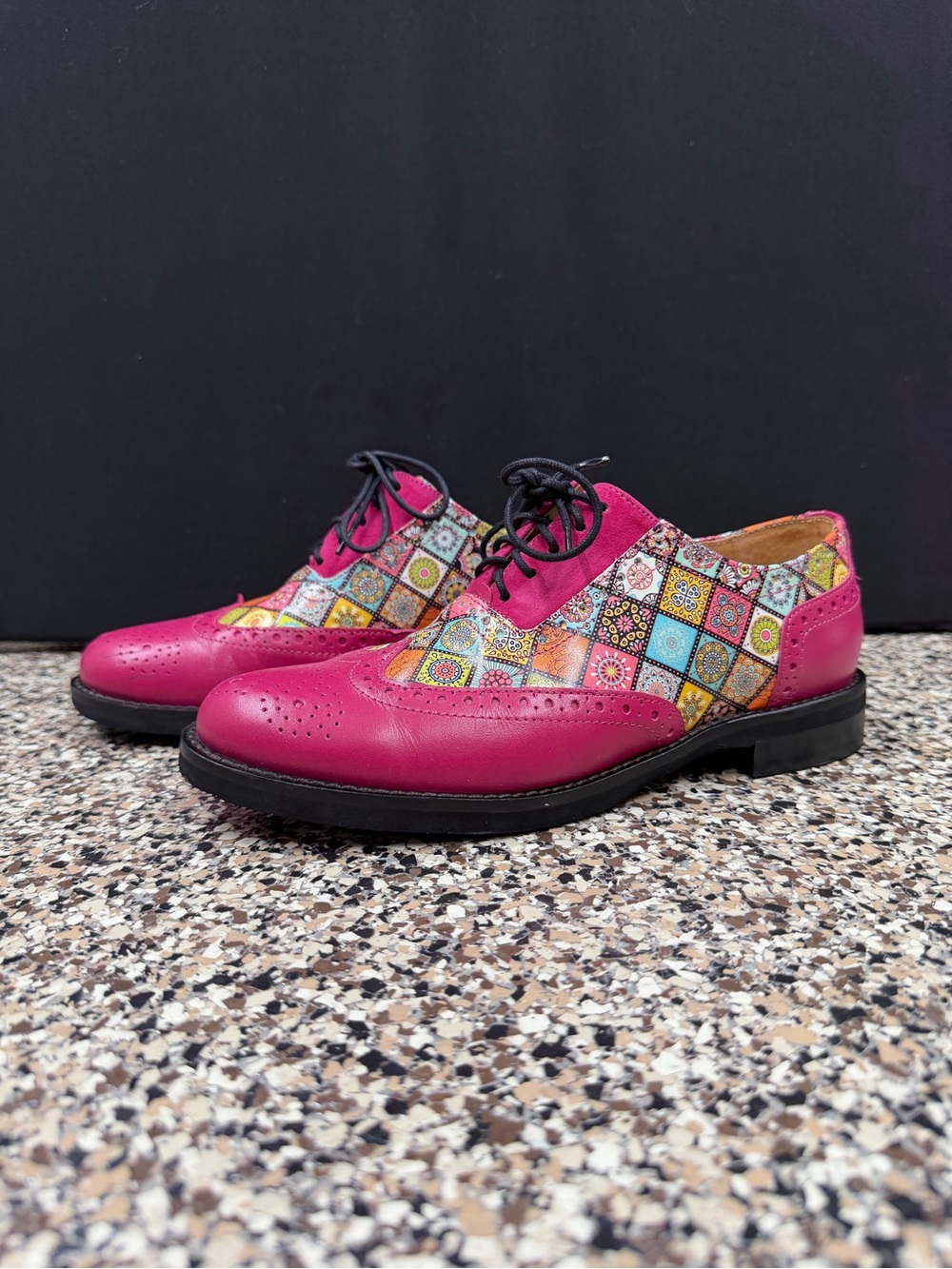 Embassy London The Artist Pink/Fuchsia -Brand New!!!